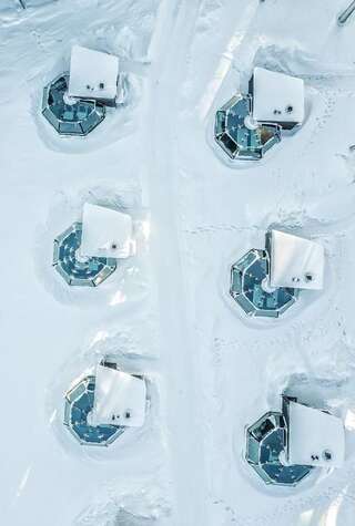 Отель Arctic Fox Igloos Рануа-2